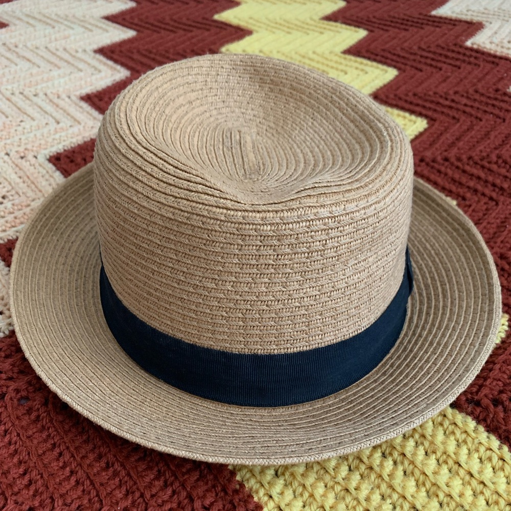Classic straw fedora in natural by Talula (an Aritzia brand)